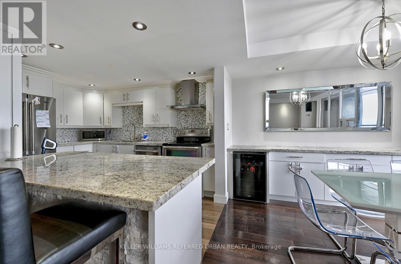 1411 - 11 Wincott Drive, Toronto (Kingsview Village-The Westway), Ontario  M9R 2R9 - Photo 13 - W12889594