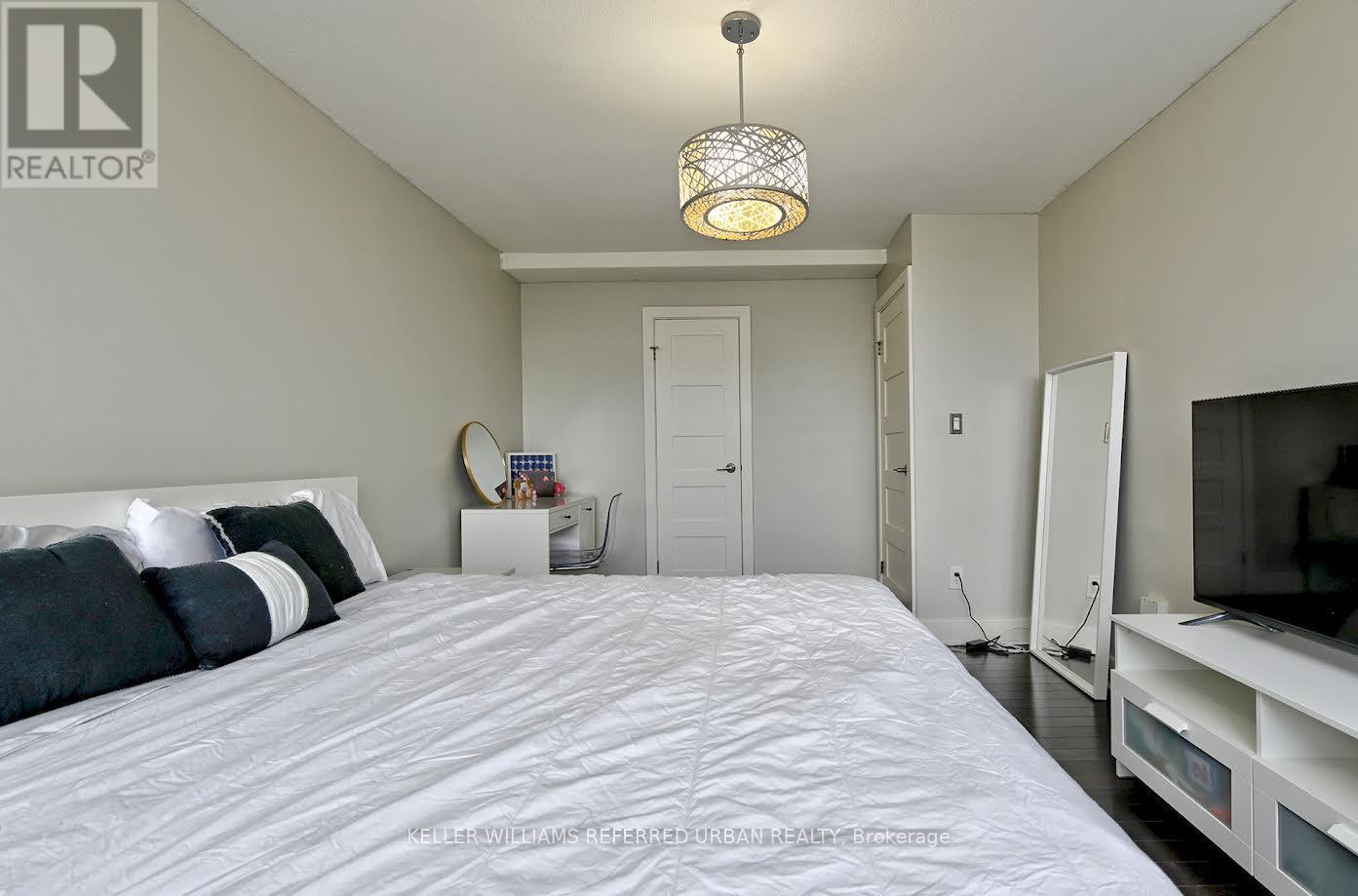 1411 - 11 Wincott Drive, Toronto (Kingsview Village-The Westway), Ontario  M9R 2R9 - Photo 22 - W12889594