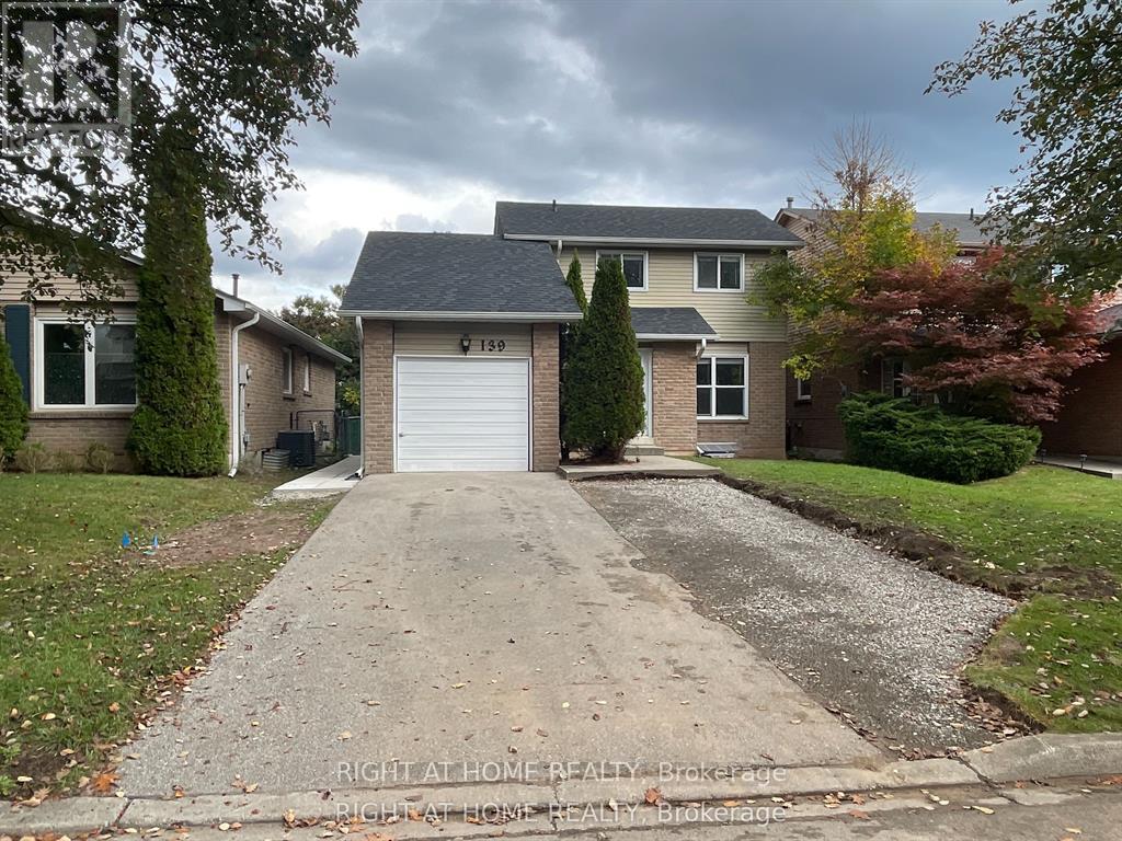 UPPER UNIT - 139 RIVERVIEW STREET, Oakville, Ontario