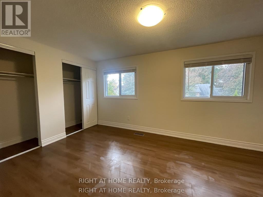 Upper Unit - 139 Riverview Street, Oakville, Ontario  L6L 5P6 - Photo 17 - W12889610