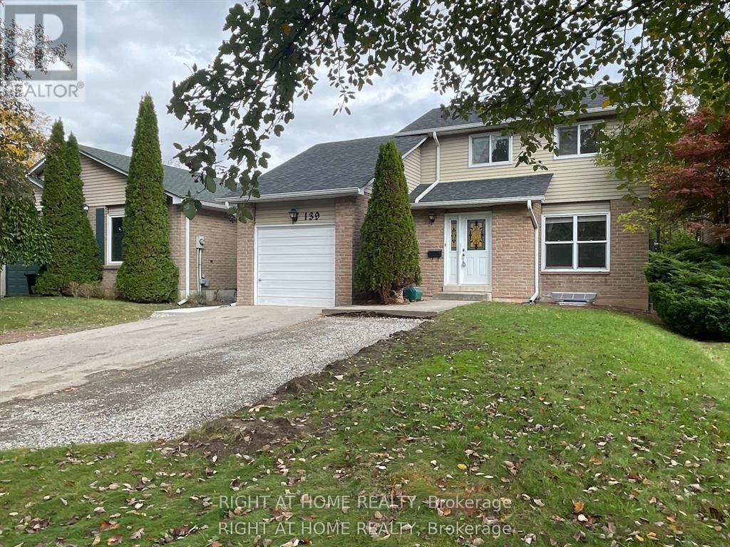 Upper Unit - 139 Riverview Street, Oakville, Ontario  L6L 5P6 - Photo 2 - W12889610