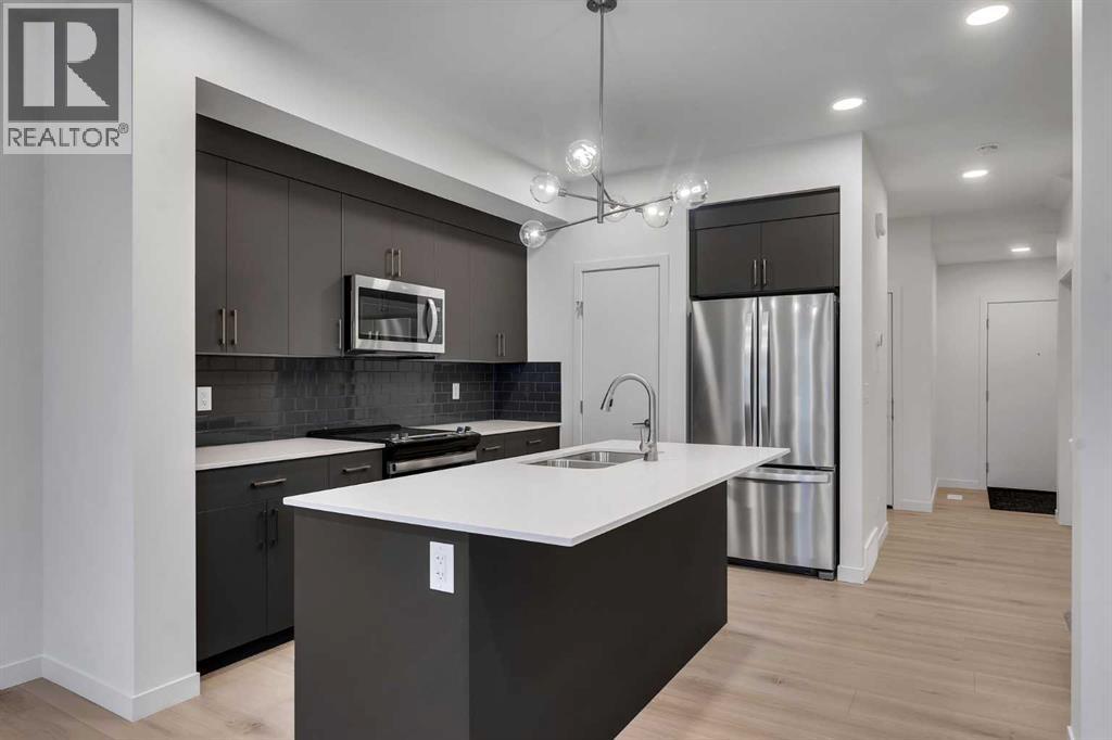 35 Heritage Heath, Cochrane, Alberta T4C 0L3 - Photo 4 - A2279959