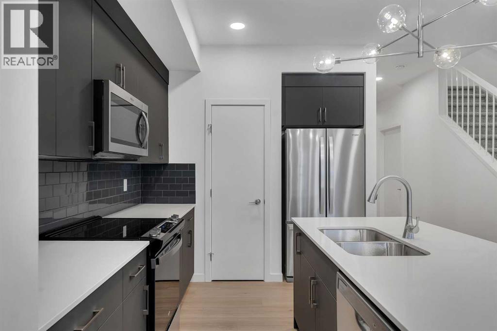 35 Heritage Heath, Cochrane, Alberta T4C 0L3 - Photo 5 - A2279959