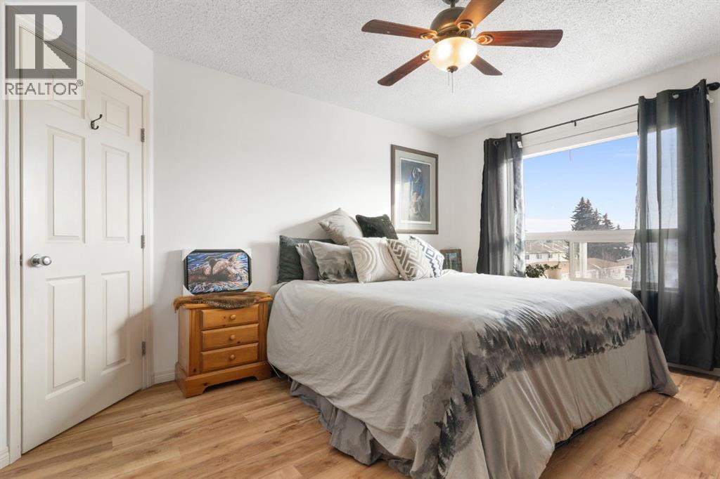 301, 128 Centre Avenue, Cochrane, Alberta  T4C 1Z4 - Photo 8 - A2287535