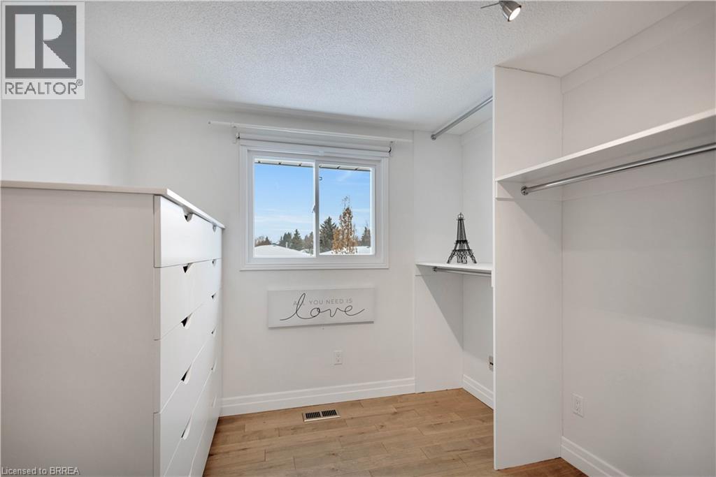 21 Riva Ridge, Brantford, Ontario  N3P 1S2 - Photo 20 - 40812040