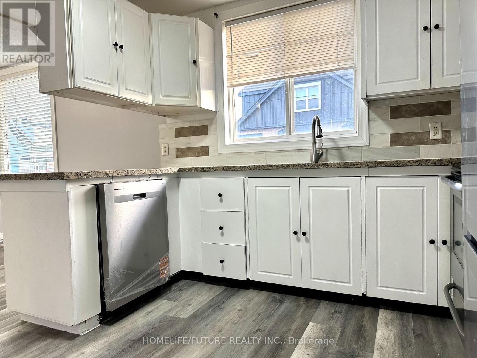 117 Harmony Avenue, Hamilton, Ontario  L8H 4Y2 - Photo 11 - X12889618