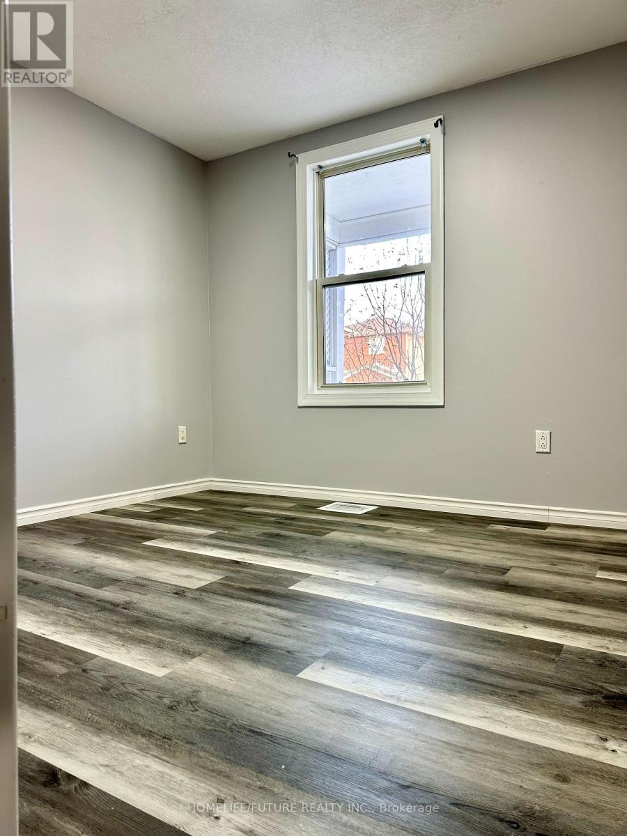 117 Harmony Avenue, Hamilton, Ontario  L8H 4Y2 - Photo 17 - X12889618