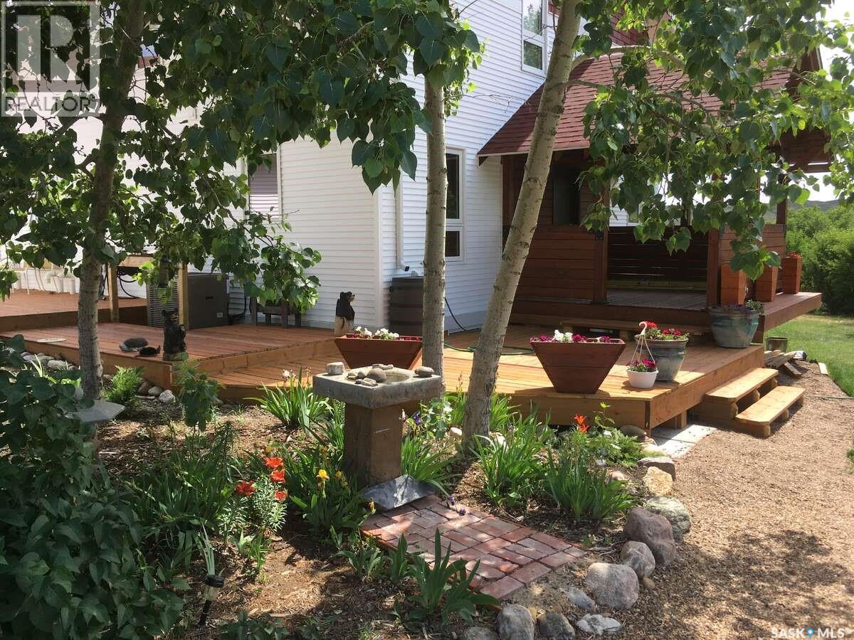 2015 1st Avenue N, Rockglen, Saskatchewan  S0H 3R0 - Photo 4 - SK030591