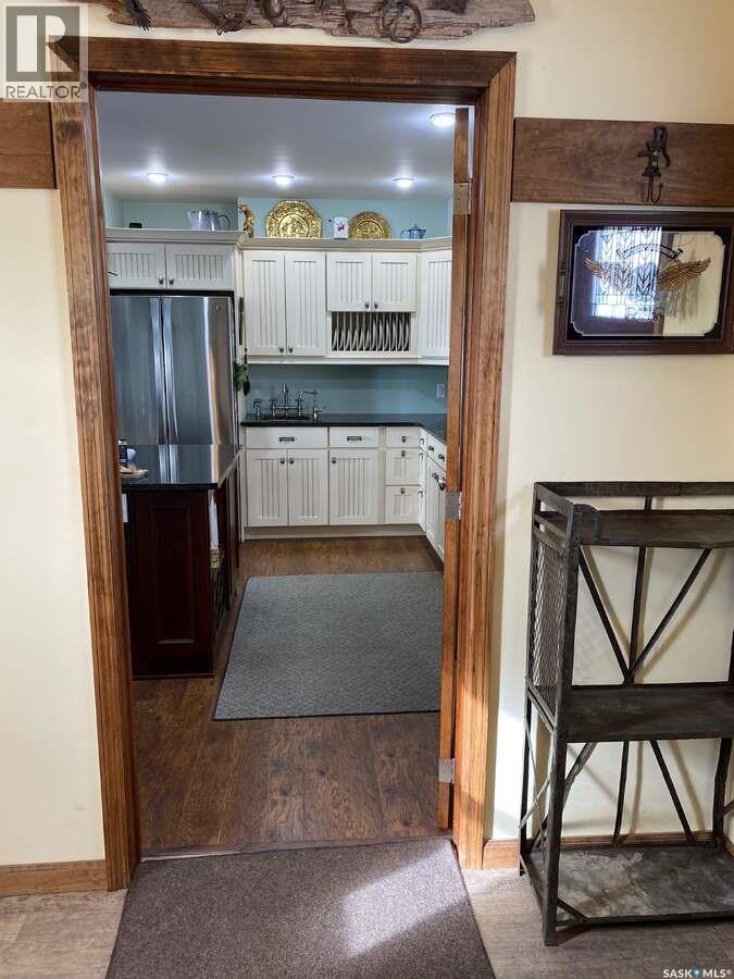 2015 1st Avenue N, Rockglen, Saskatchewan  S0H 3R0 - Photo 46 - SK030591
