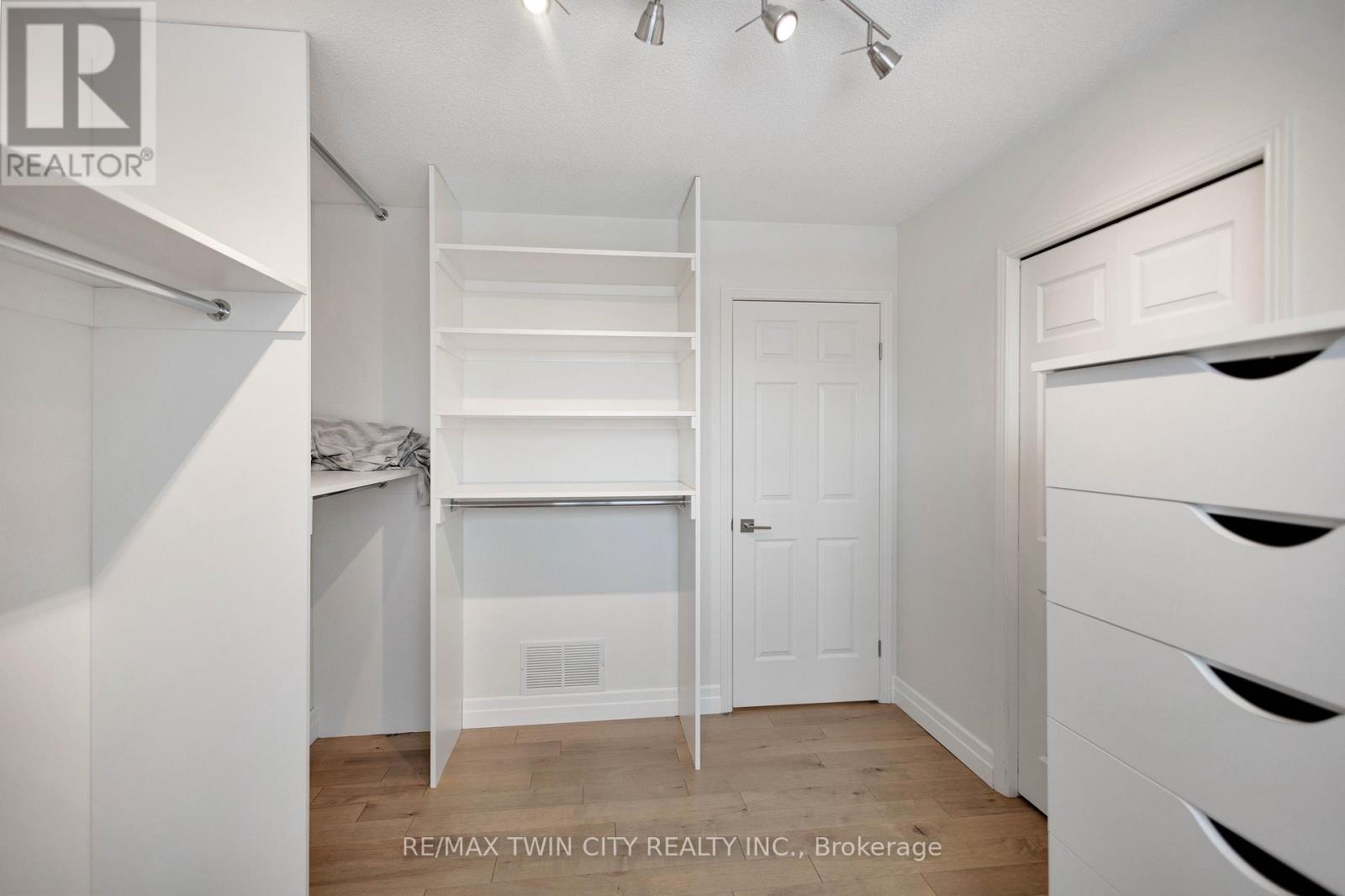 21 Riva Ridge, Brantford, Ontario  N3P 1S2 - Photo 22 - X12885720