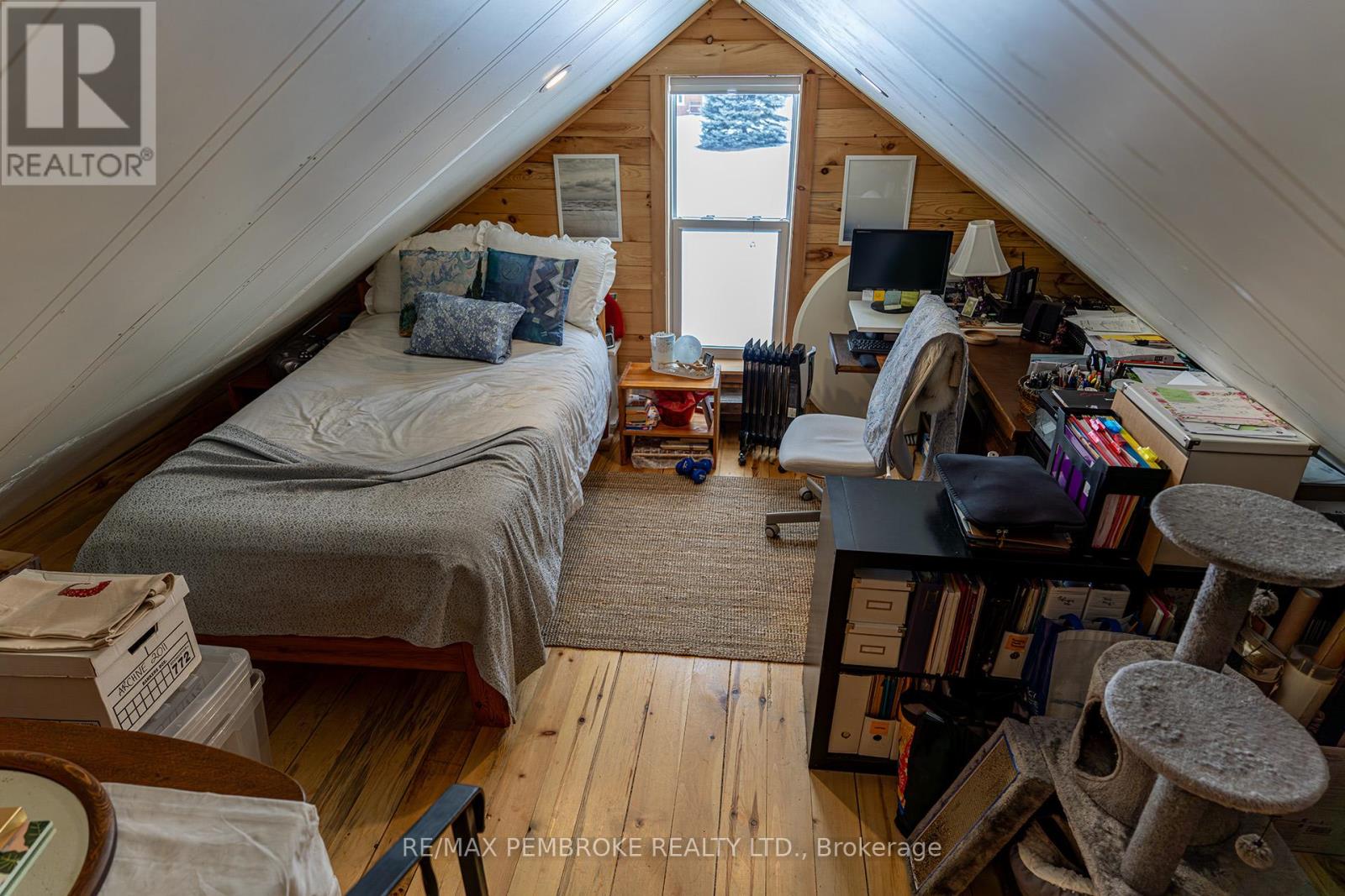 563 Perth Street, Pembroke, Ontario  K8A 6B7 - Photo 21 - X12889648