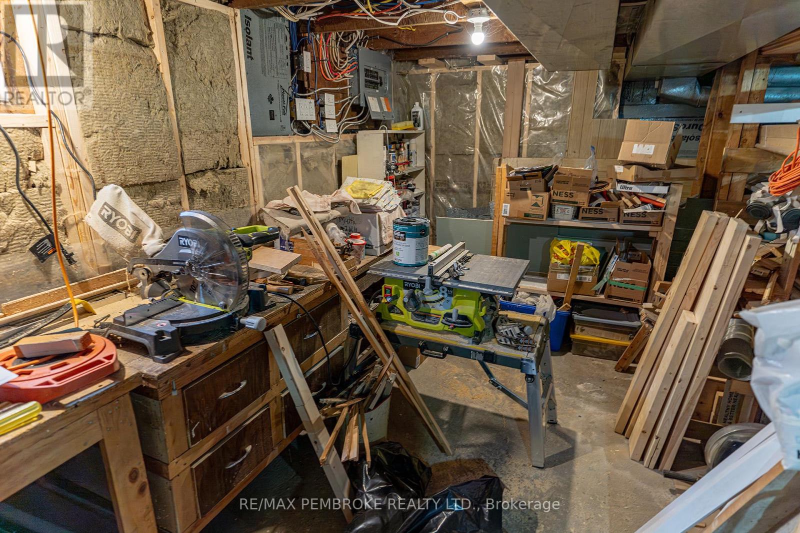 563 Perth Street, Pembroke, Ontario  K8A 6B7 - Photo 33 - X12889648