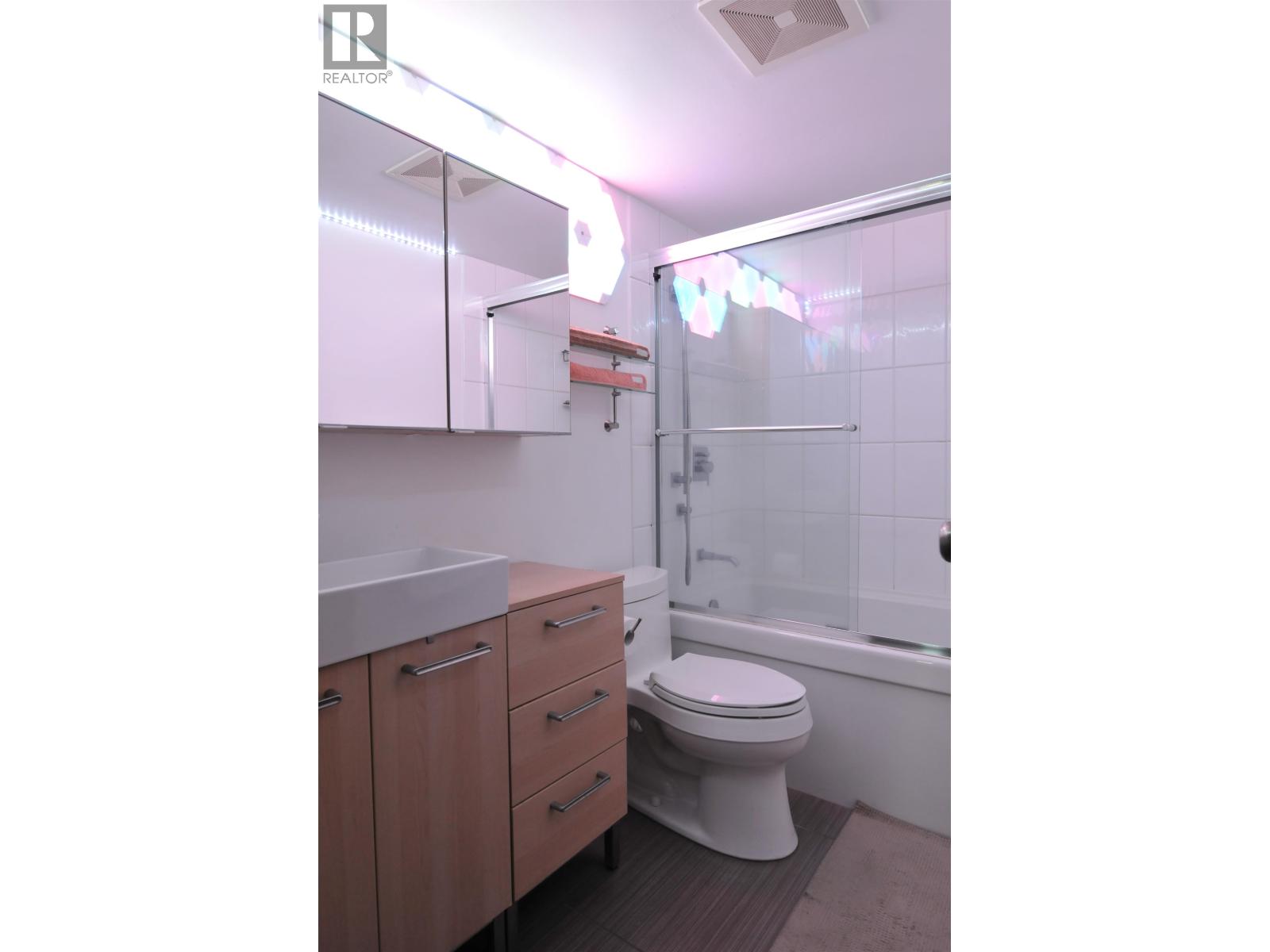 209 930 E 7th Avenue, Vancouver, British Columbia  V5T 1P6 - Photo 12 - R3100309