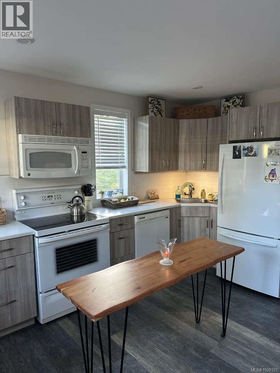 612 Kilmalu Rd, Mill Bay, British Columbia  V8H 1E3 - Photo 37 - 1029123