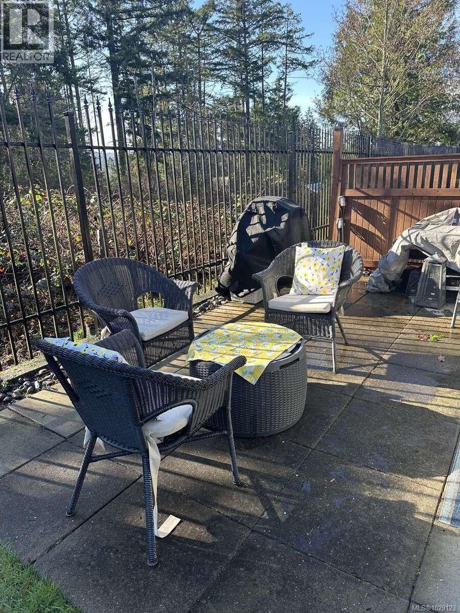 612 Kilmalu Rd, Mill Bay, British Columbia  V8H 1E3 - Photo 44 - 1029123