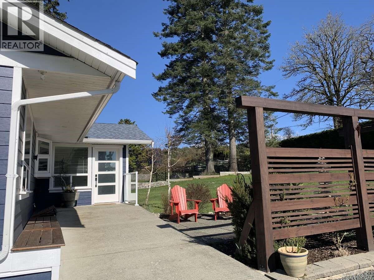 612 Kilmalu Rd, Mill Bay, British Columbia  V8H 1E3 - Photo 6 - 1029123