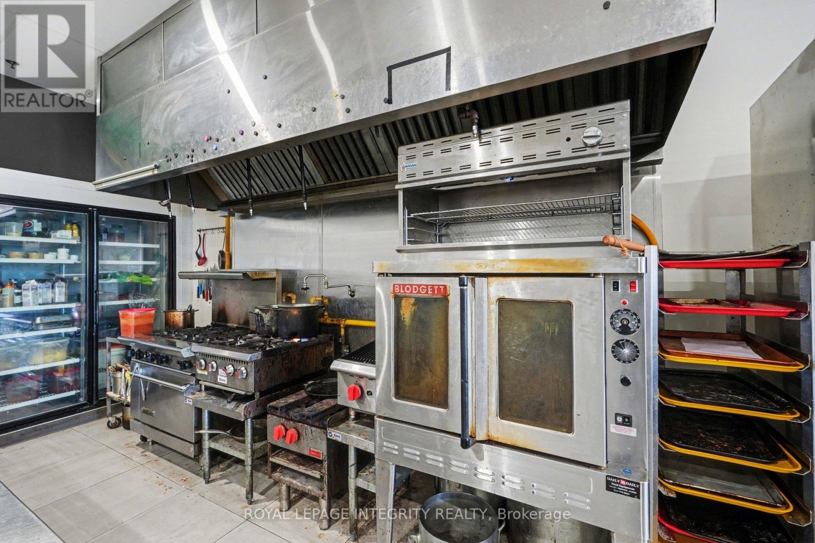 #12 - 250 Greenbank Road, Ottawa, Ontario  K2H 8X4 - Photo 17 - X12889636