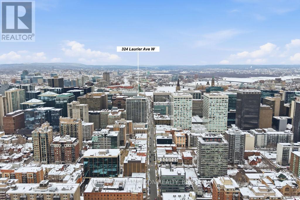1301 - 324 Laurier Avenue W, Ottawa, Ontario  K1P 0A4 - Photo 2 - X12889676