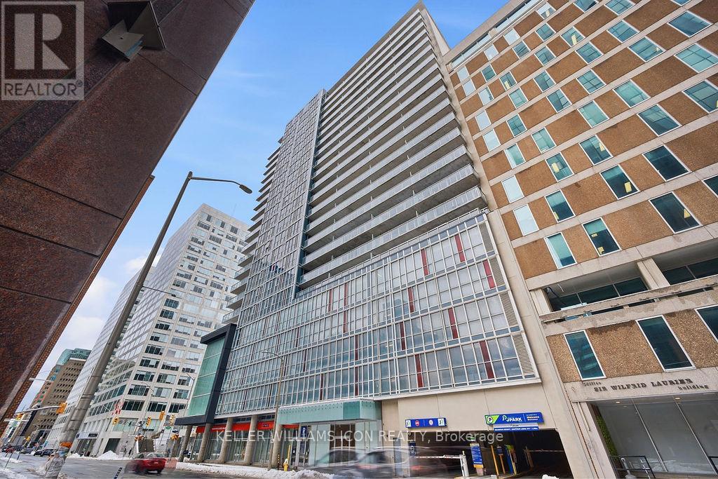 1301 - 324 Laurier Avenue W, Ottawa, Ontario  K1P 0A4 - Photo 3 - X12889676