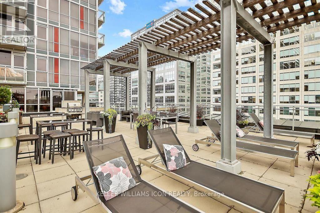 1301 - 324 Laurier Avenue W, Ottawa, Ontario  K1P 0A4 - Photo 35 - X12889676