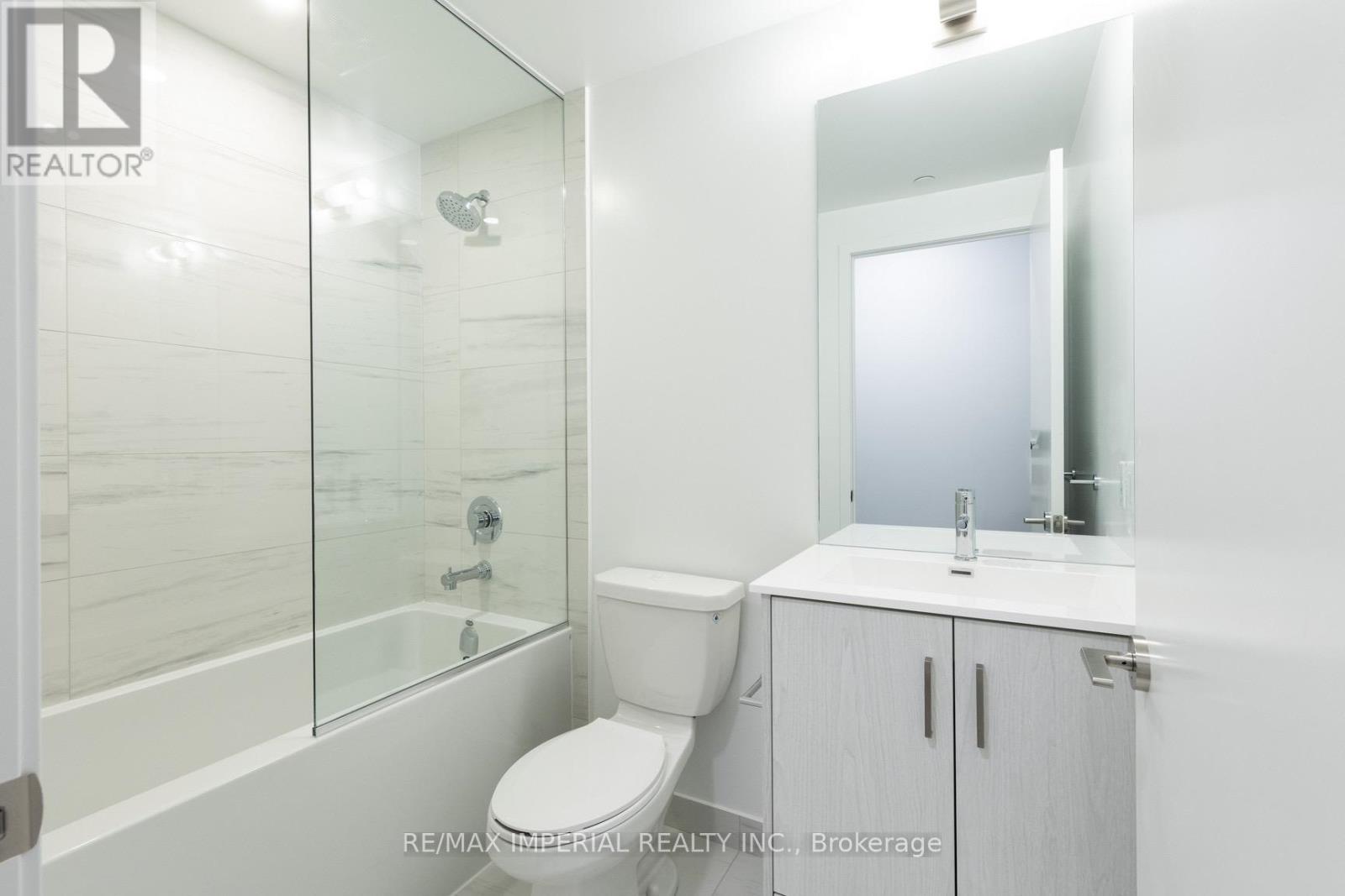 710 - 180 Front Street E, Toronto (Moss Park), Ontario  M5A 0K9 - Photo 14 - C12808332