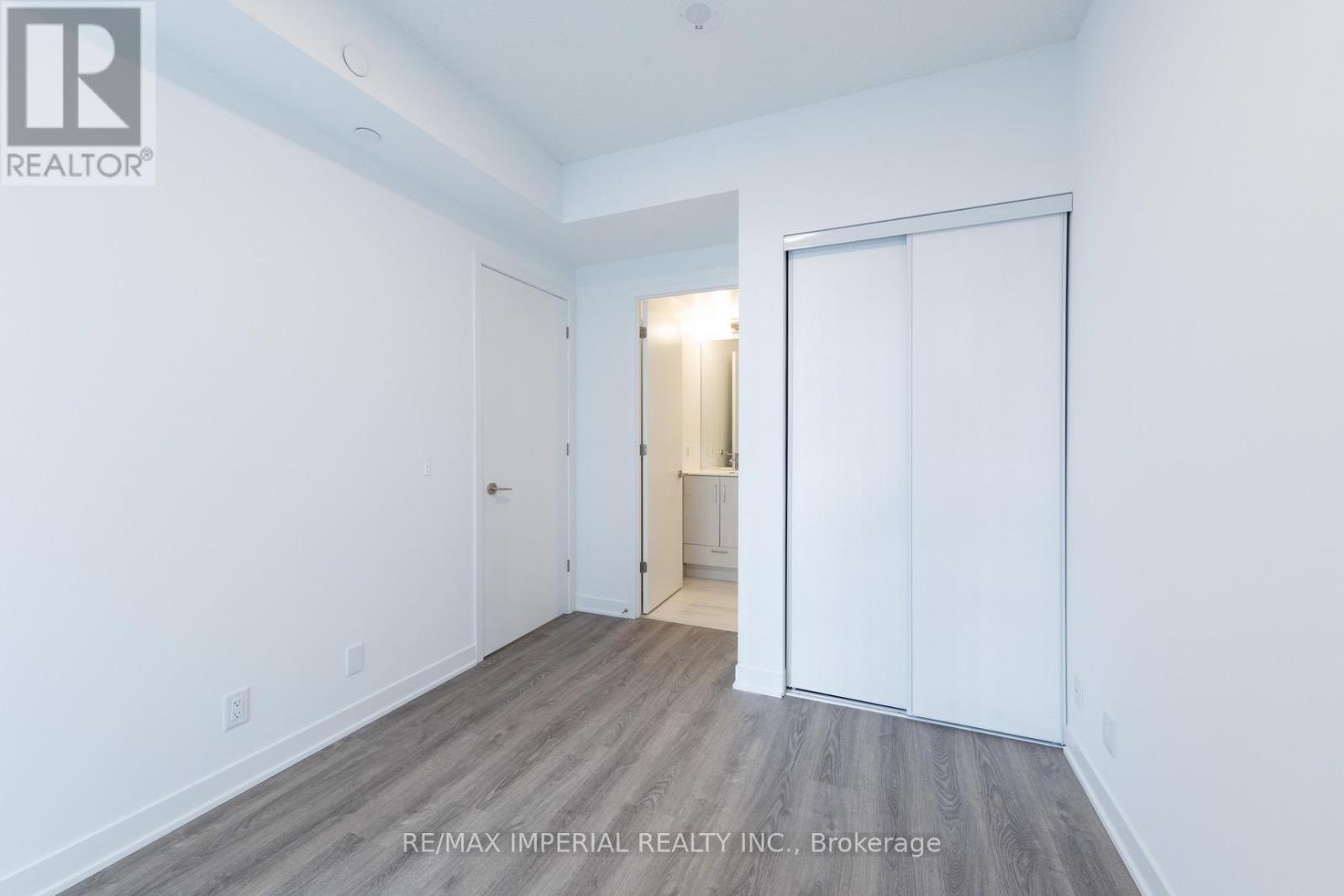 710 - 180 Front Street E, Toronto (Moss Park), Ontario  M5A 0K9 - Photo 10 - C12808332