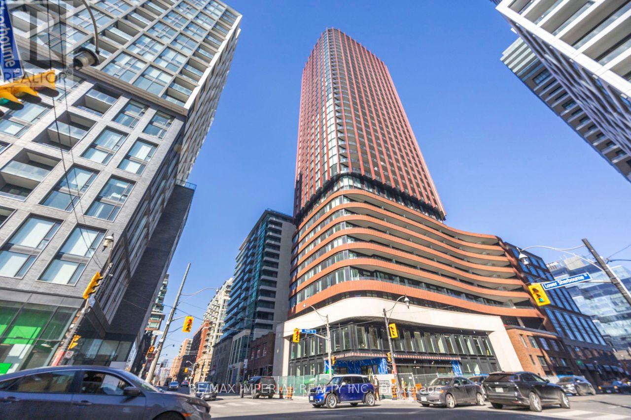 710 - 180 Front Street E, Toronto (Moss Park), Ontario  M5A 0K9 - Photo 3 - C12808332