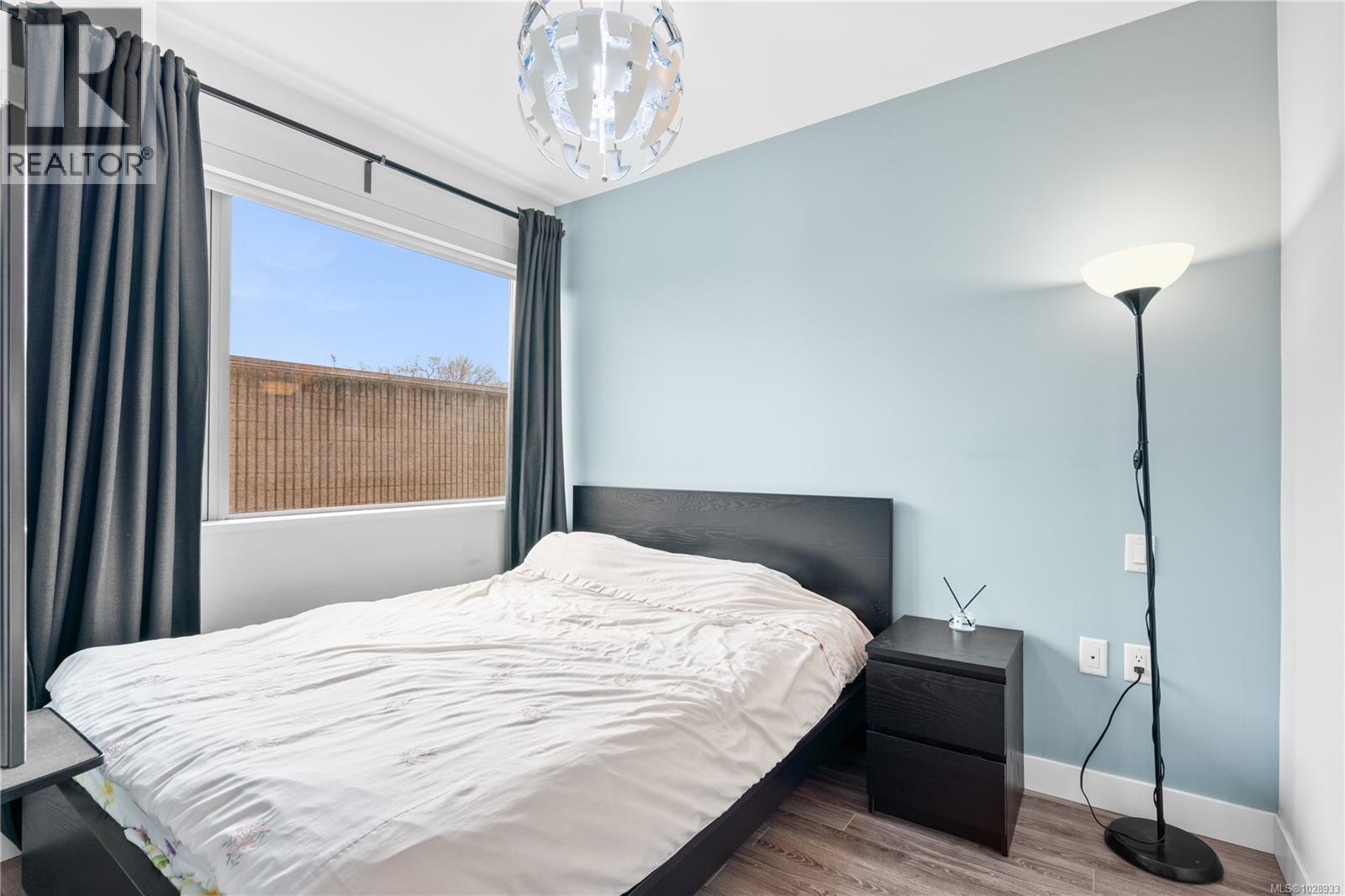 305 838 Broughton St, Victoria, British Columbia  V8W 1E4 - Photo 14 - 1028933