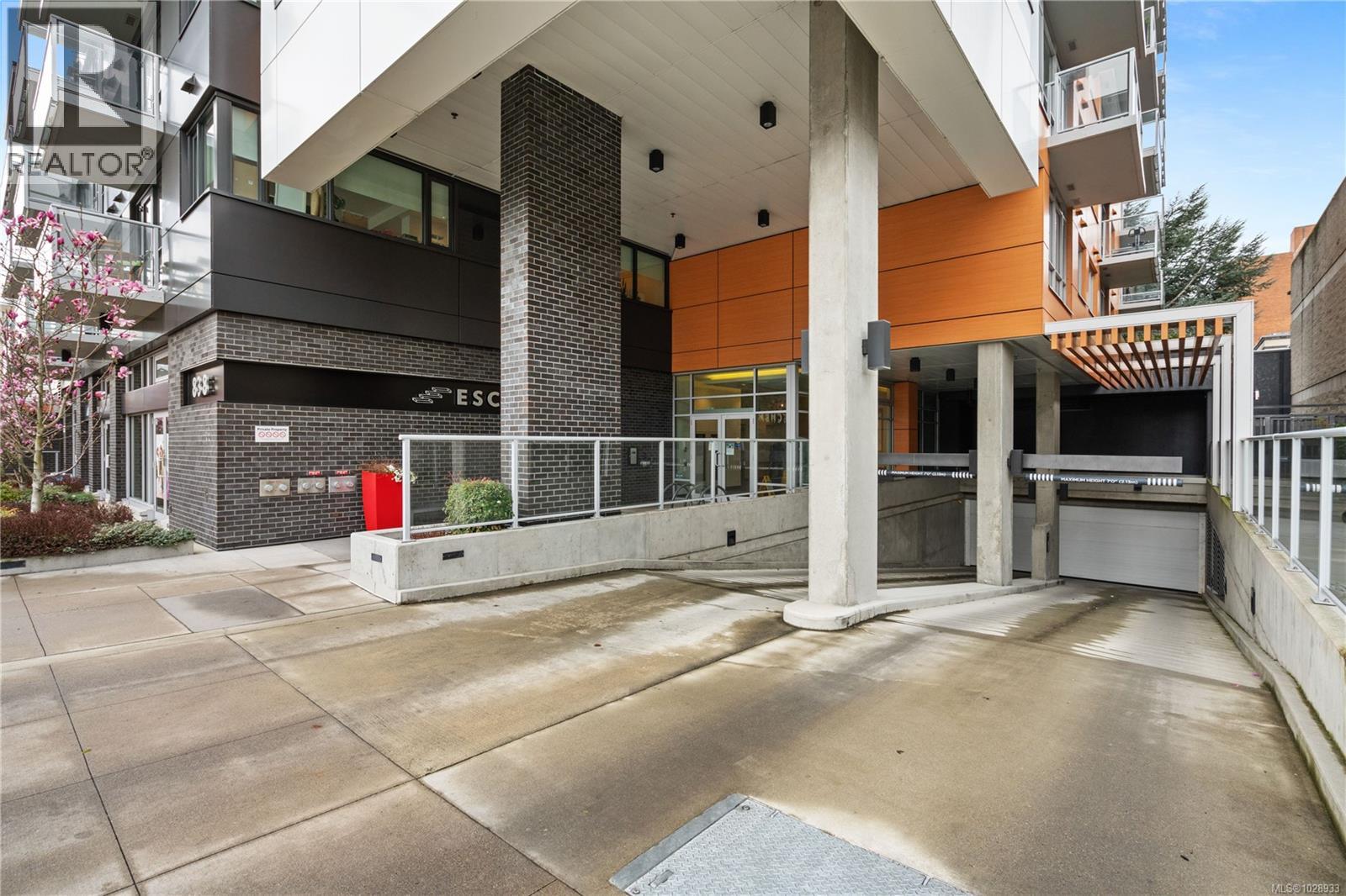 305 838 Broughton St, Victoria, British Columbia  V8W 1E4 - Photo 39 - 1028933