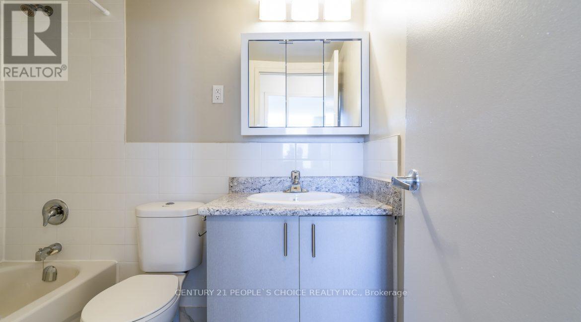 702 - 30 Gilder Drive, Toronto (Eglinton East), Ontario  M1K 4P6 - Photo 13 - E12889634