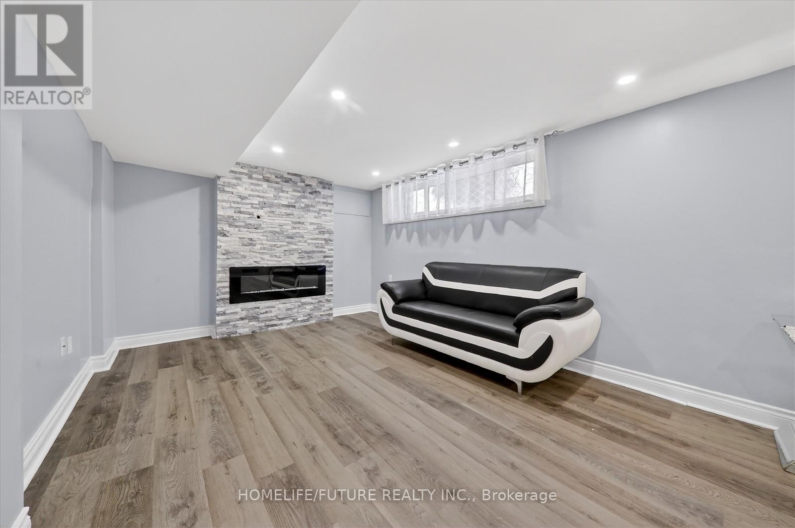 83 Pachino Boulevard, Toronto, Ontario  M1R 4J8 - Photo 27 - E12889658