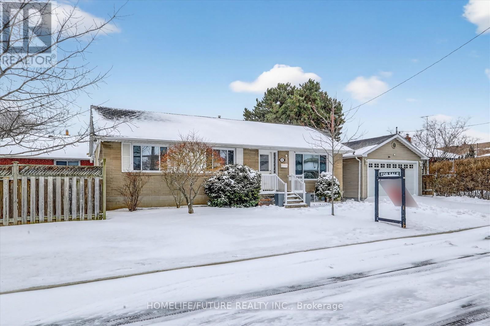 83 Pachino Boulevard, Toronto, Ontario  M1R 4J8 - Photo 3 - E12889658