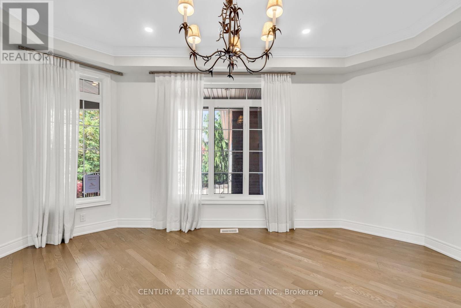 5 Classic Drive, Brampton, Ontario  L6Y 5G9 - Photo 14 - W12889220