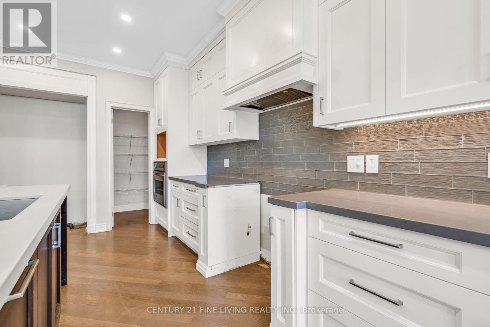 5 Classic Drive, Brampton, Ontario  L6Y 5G9 - Photo 18 - W12889220