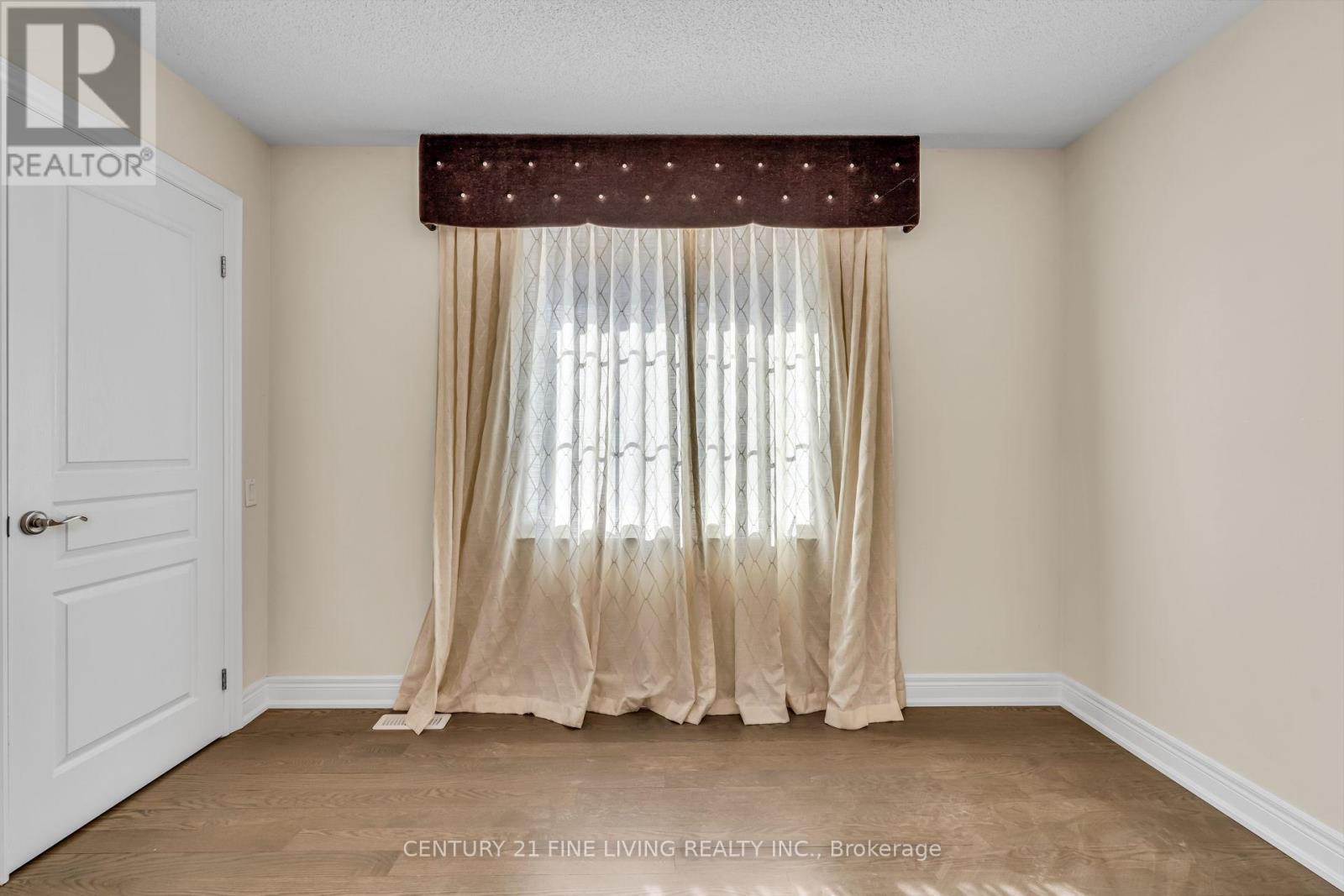 5 Classic Drive, Brampton, Ontario  L6Y 5G9 - Photo 31 - W12889220