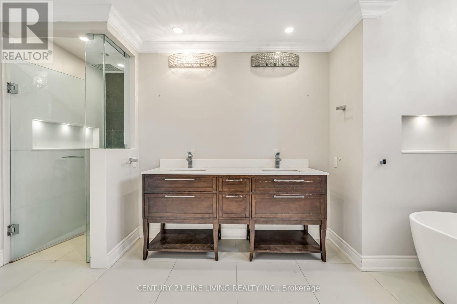 5 Classic Drive, Brampton, Ontario  L6Y 5G9 - Photo 27 - W12889220