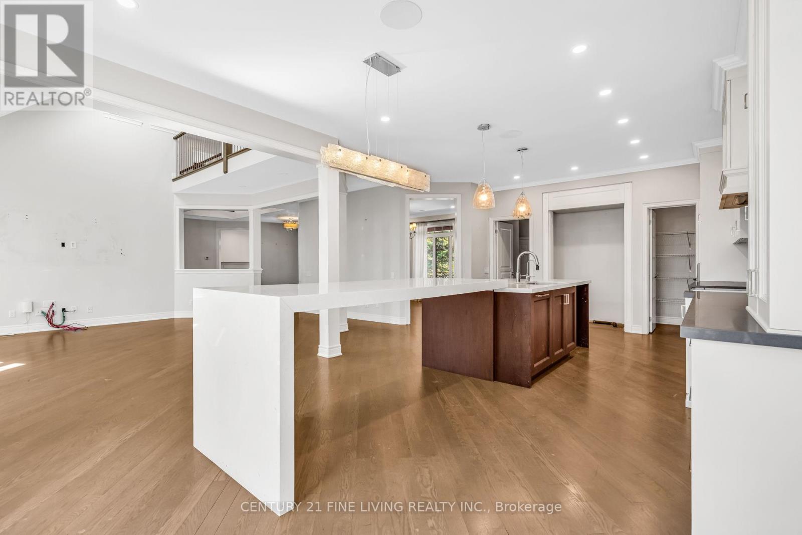 5 Classic Drive, Brampton, Ontario  L6Y 5G9 - Photo 17 - W12889220