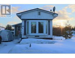 69 PINEHURST ESTATES, Petawawa, Ontario