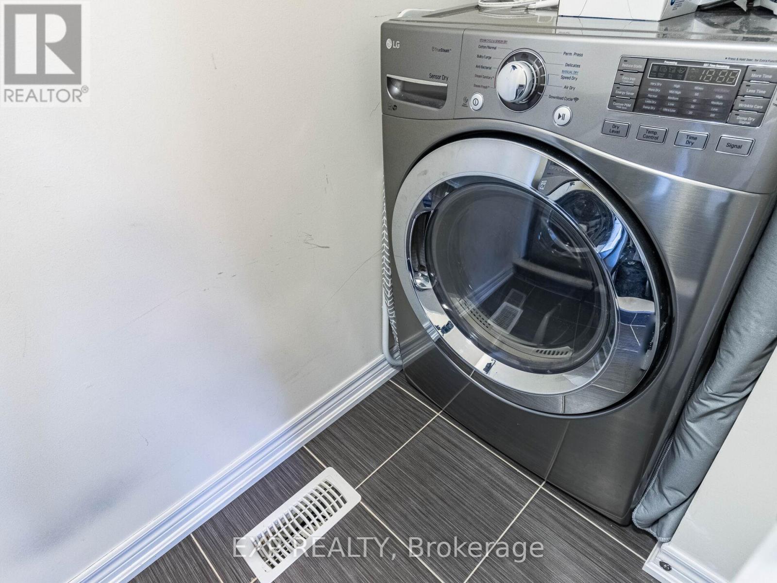 353 Hincks Drive, Milton, Ontario  L9T 8T9 - Photo 41 - W12889656