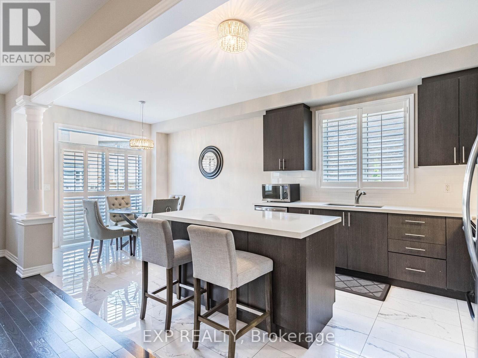 353 Hincks Drive, Milton, Ontario  L9T 8T9 - Photo 8 - W12889656