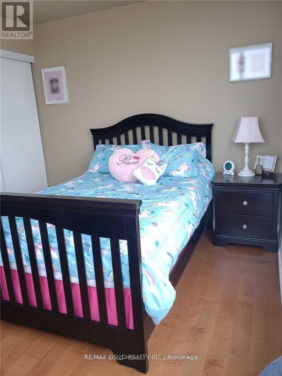 2102 - 220 Burnhamthorpe Road, Mississauga, Ontario  L5B 4N4 - Photo 19 - W12889688