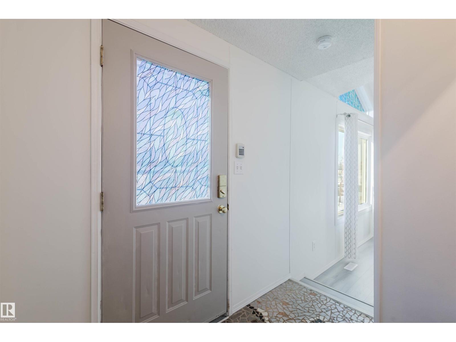 3419 Lakeview Point Nw Nw, Edmonton, Alberta  T5S 2R8 - Photo 4 - E4477661