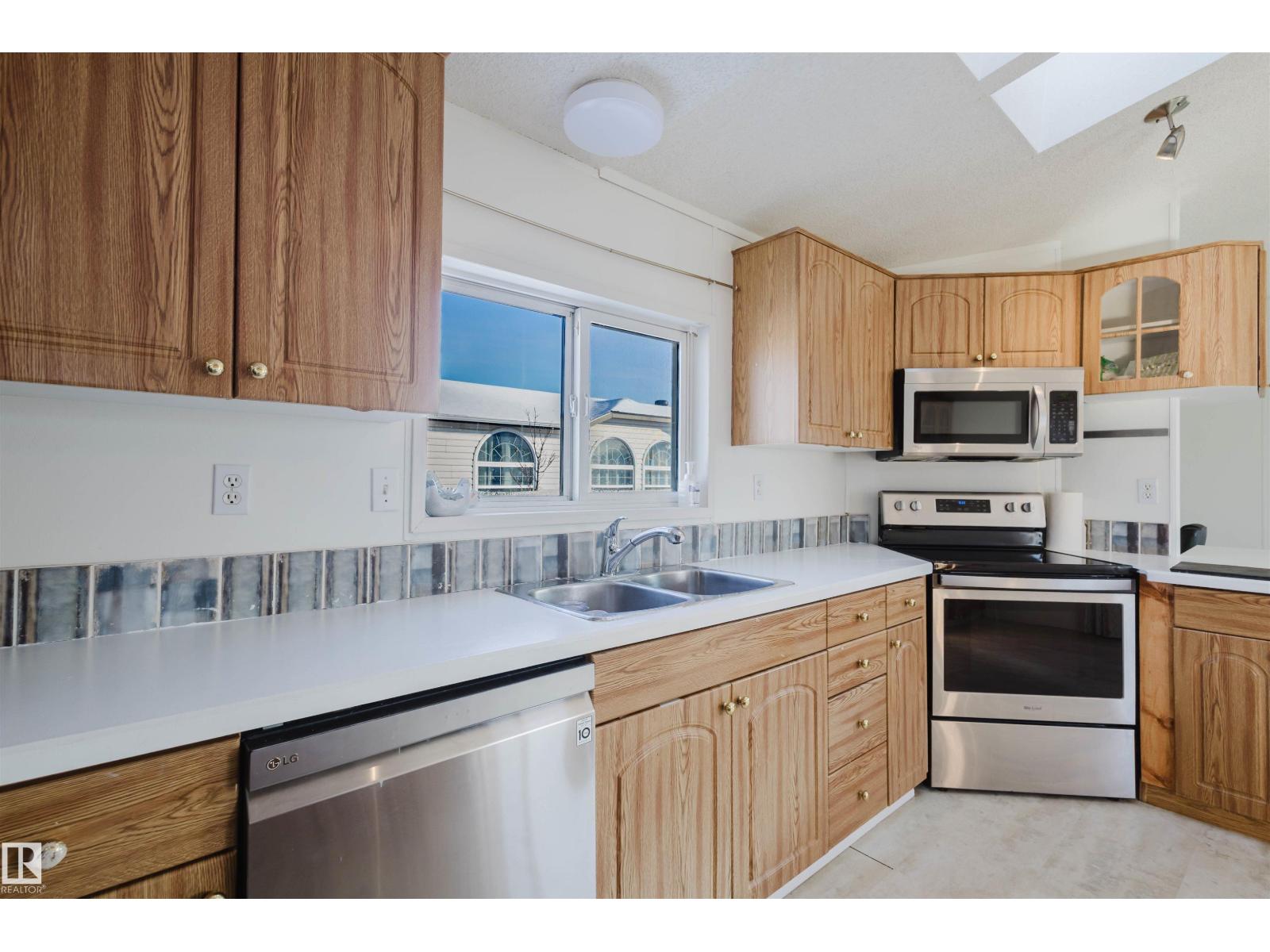 3419 Lakeview Point Nw Nw, Edmonton, Alberta  T5S 2R8 - Photo 11 - E4477661