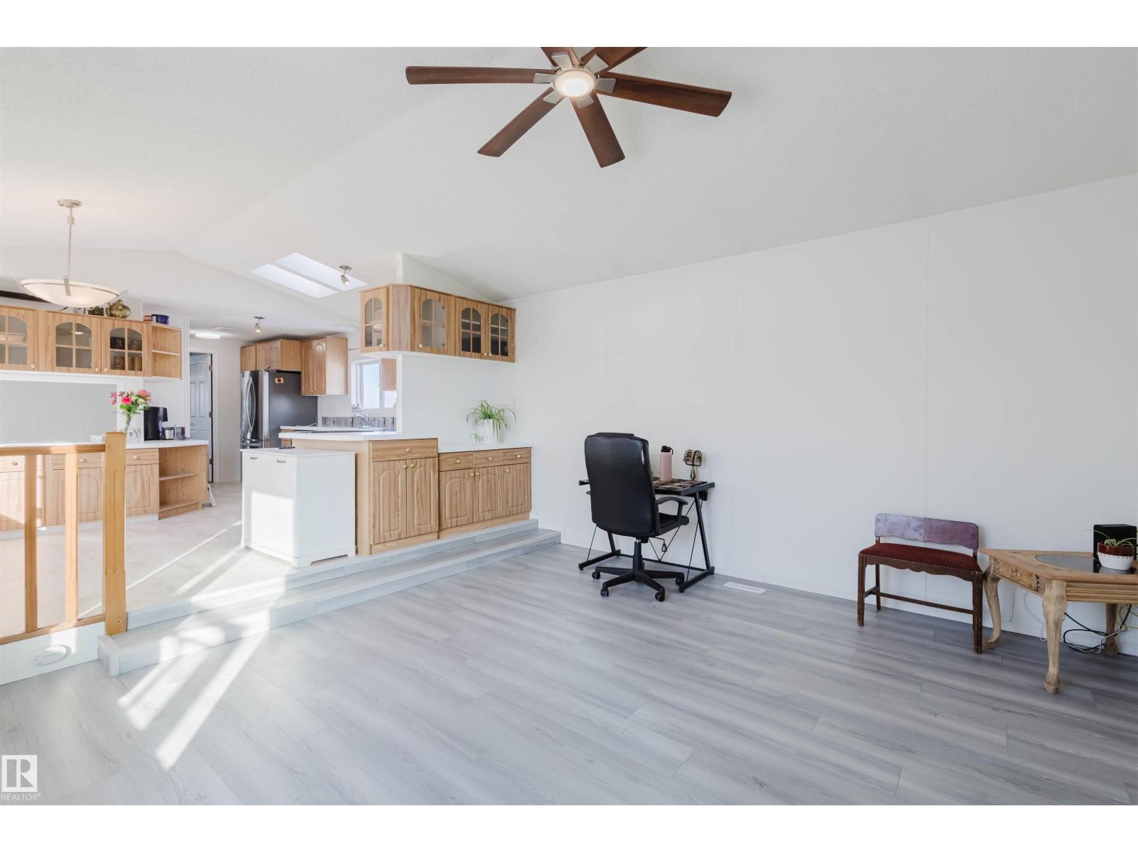 3419 Lakeview Point Nw Nw, Edmonton, Alberta  T5S 2R8 - Photo 7 - E4477661