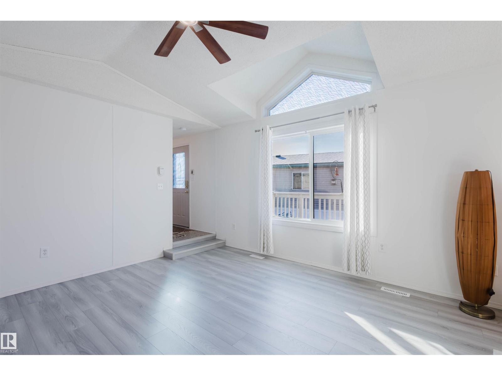 3419 Lakeview Point Nw Nw, Edmonton, Alberta  T5S 2R8 - Photo 5 - E4477661