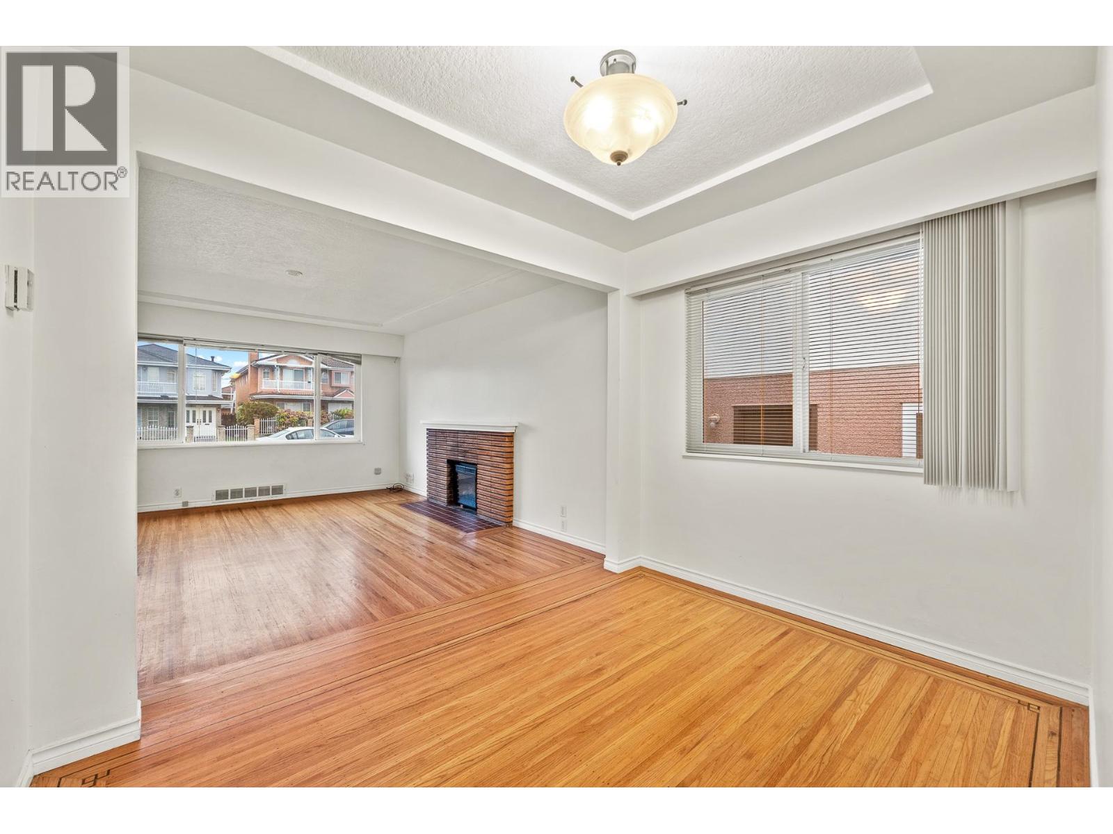 4644 Union Street, Burnaby, British Columbia  V5C 2Y3 - Photo 12 - R3100379