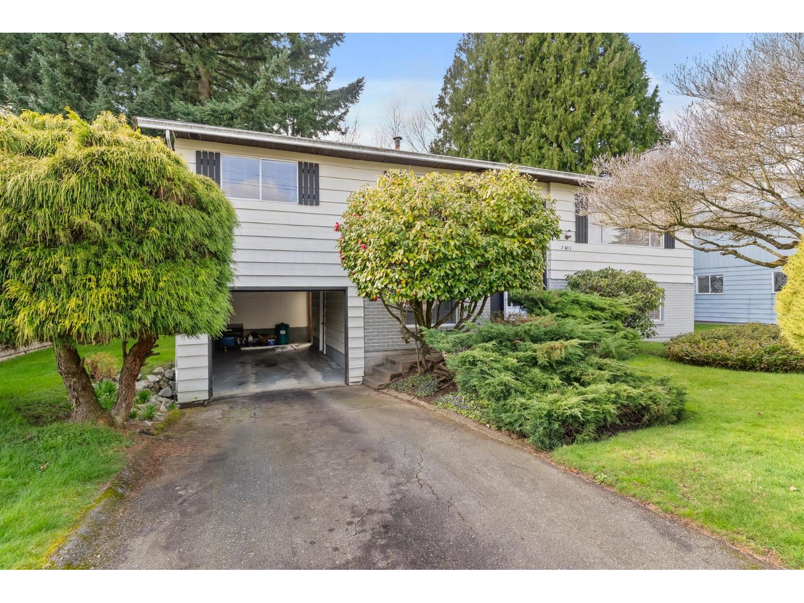 7451 113 Street, Delta, British Columbia  V4C 5B2 - Photo 4 - R3099189