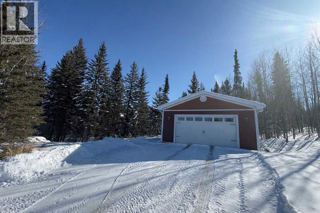 201 James River Ridge, Rural Clearwater County, Alberta  T0M 1C0 - Photo 35 - A2293265