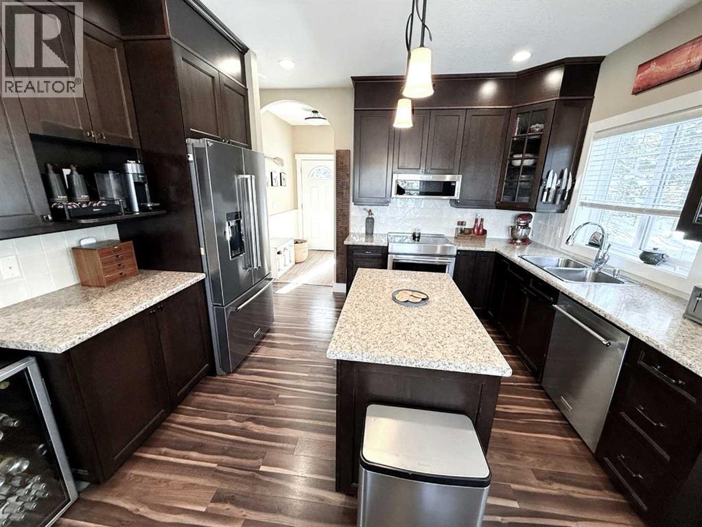 201 James River Ridge, Rural Clearwater County, Alberta  T0M 1C0 - Photo 11 - A2293265