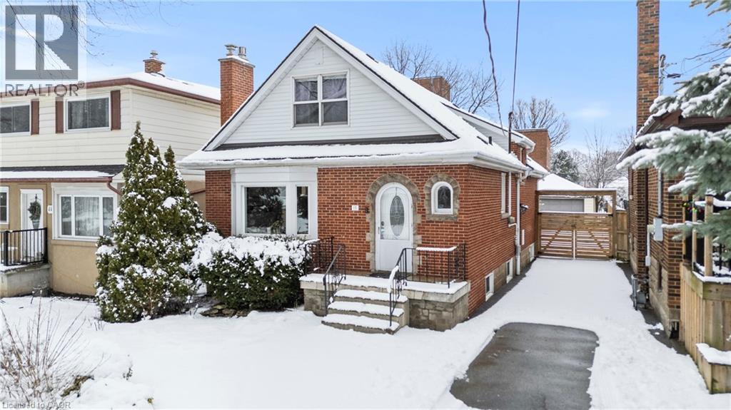 15 MILLEN Avenue, Hamilton, Ontario